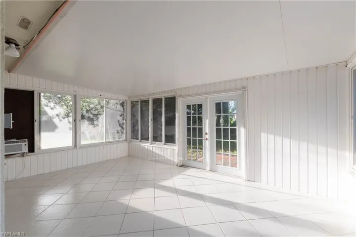 2330  Caladium  RD, Fort Myers, FL 33905
