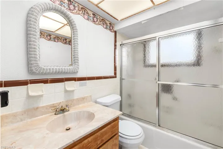 2330  Caladium  RD, Fort Myers, FL 33905