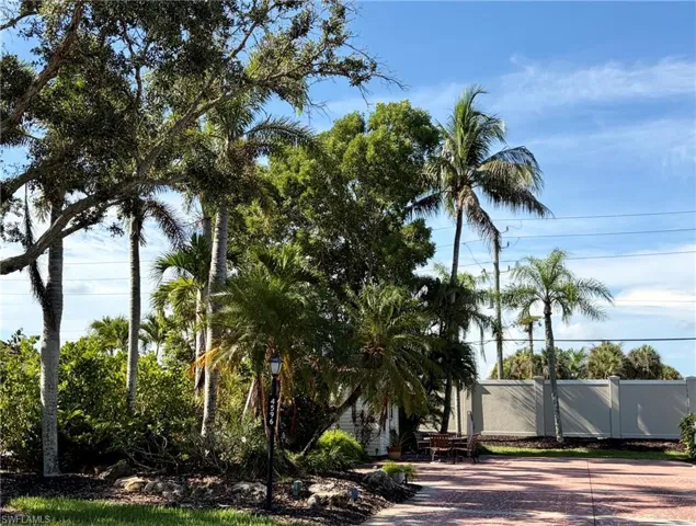 4596 Southern Breeze Dr, Naples, Florida 34114