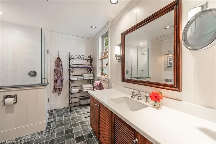 3622  Belair  LN, Naples, FL 34103