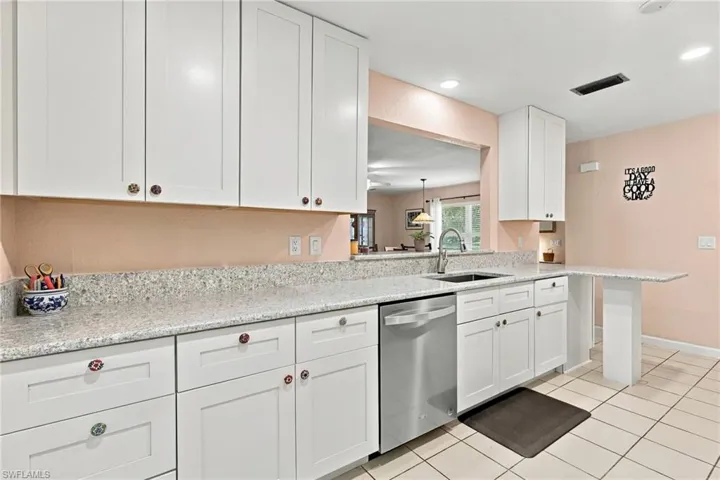 27152 Edenbridge Ct, Bonita Springs, Florida 34135