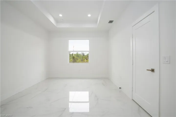 751 Newell ST E, LEHIGH ACRES FL 33974