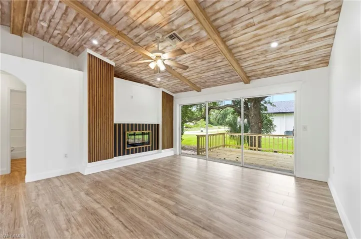 2406 E 23rd St, Alva, Florida 33920