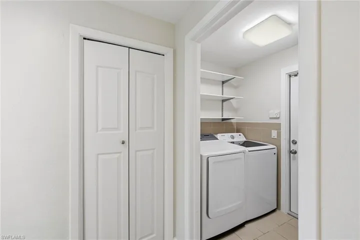 799  Caribbean  CT, Marco Island, FL 34145