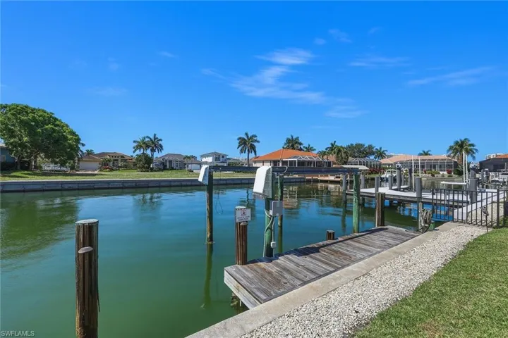 799  Caribbean  CT, Marco Island, FL 34145