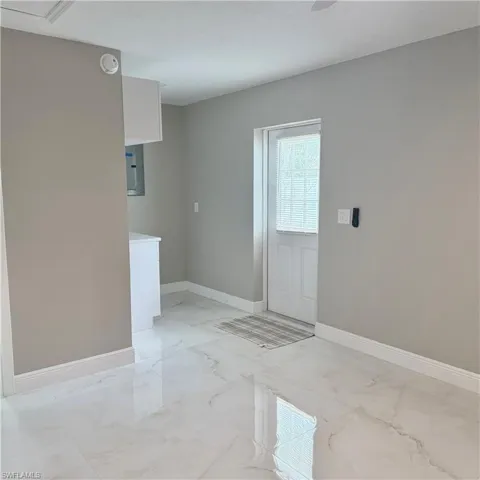 5142 19th Ct Sw, Naples, Florida 34116
