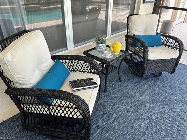 Screened in Lanai to enjoy morning coffee and evening wine