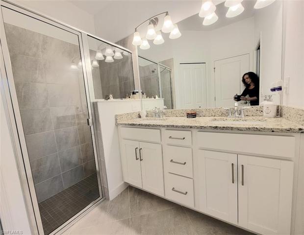 Owner's Ensuite Bathroom