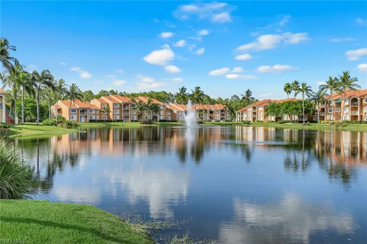 1230  Wildwood Lakes  BLVD, Naples, FL 34104