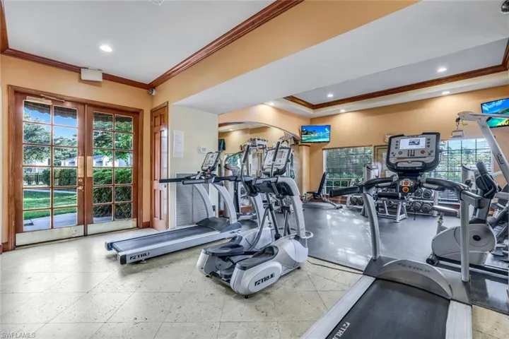 1230  Wildwood Lakes  BLVD, Naples, FL 34104