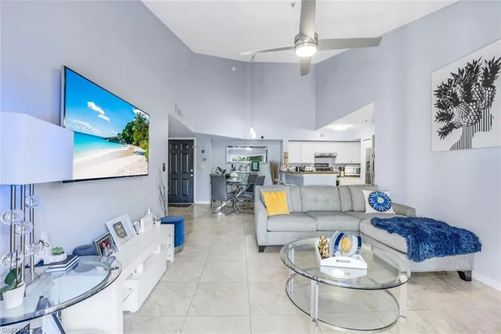 1230  Wildwood Lakes  BLVD, Naples, FL 34104