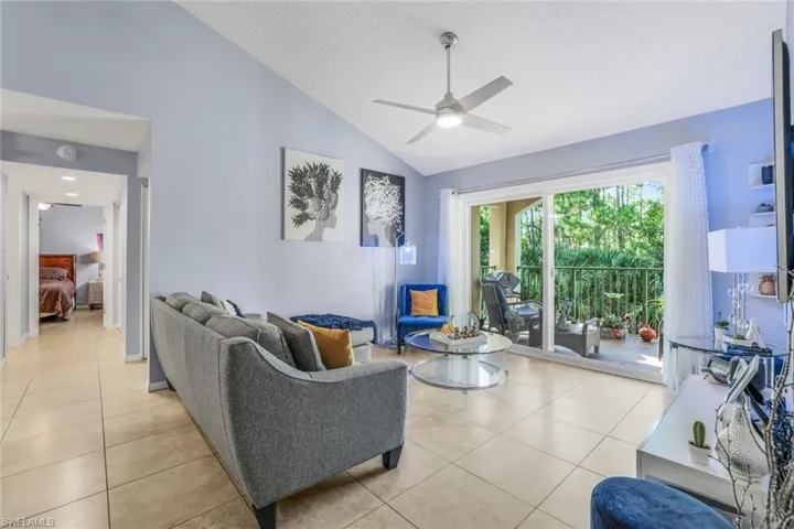 1230  Wildwood Lakes  BLVD, Naples, FL 34104
