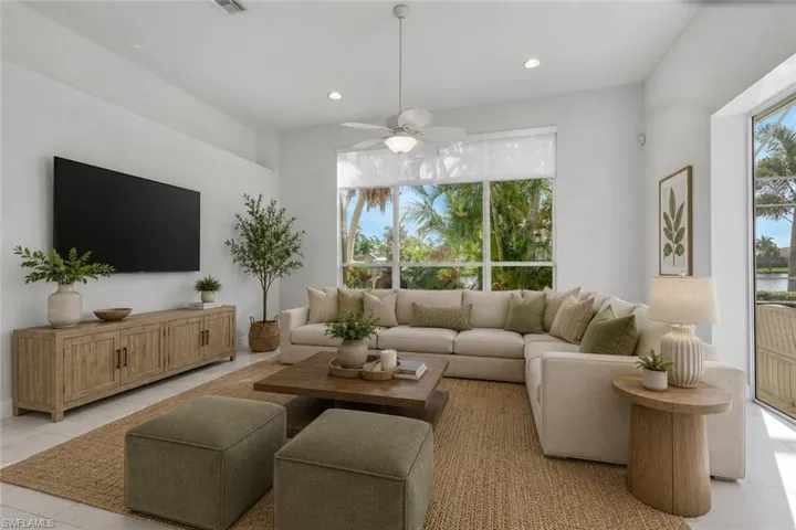 13717 Bald Cypress Cir, Fort Myers, Florida 33907