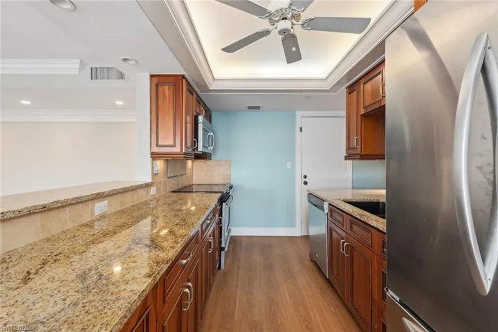 3430  Gulf Shore N BLVD, Naples, FL 34103