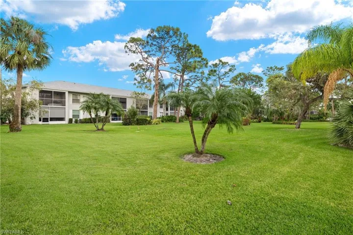 7050  Nantucket  CIR, North Fort Myers, FL 33917