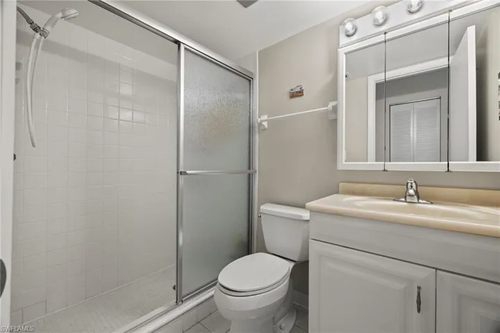 7050  Nantucket  CIR, North Fort Myers, FL 33917