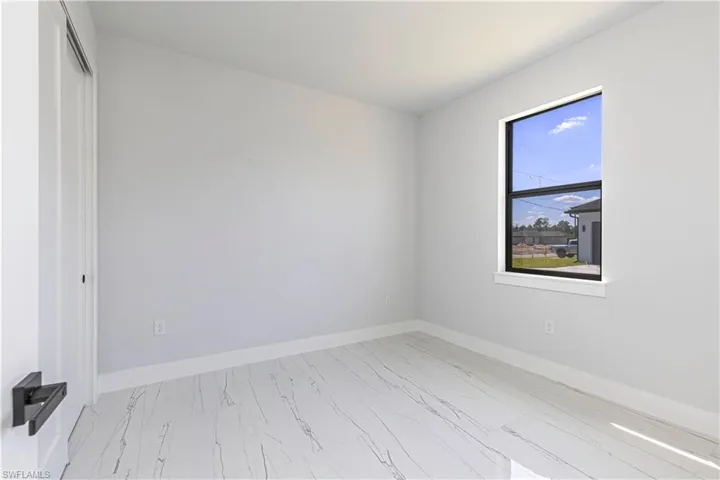 3010  37th W ST, Lehigh Acres, FL 33971