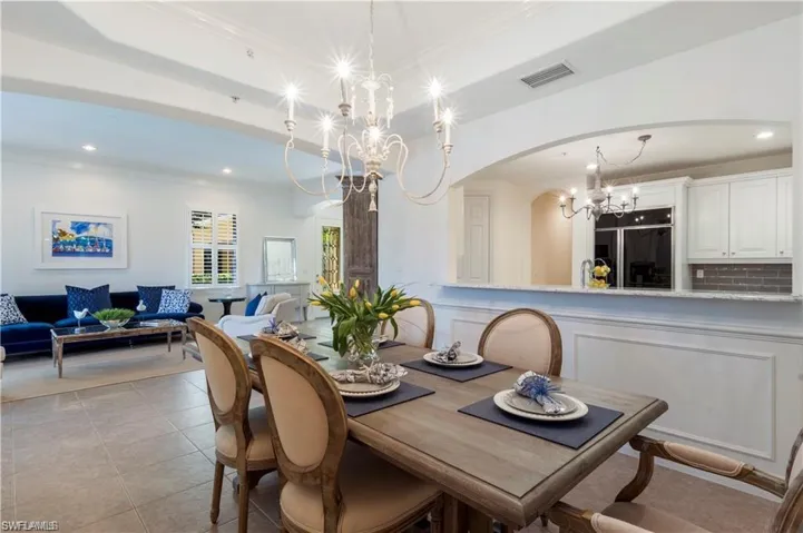 2864 Tiburon Blvd E 101, Naples, Florida 34109