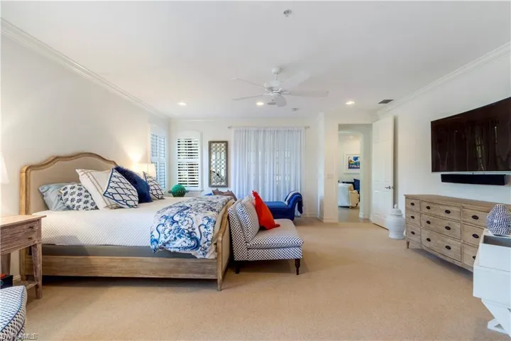 2864 Tiburon Blvd E 101, Naples, Florida 34109