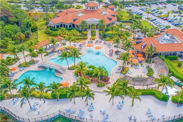 Main Resort-Style Pool