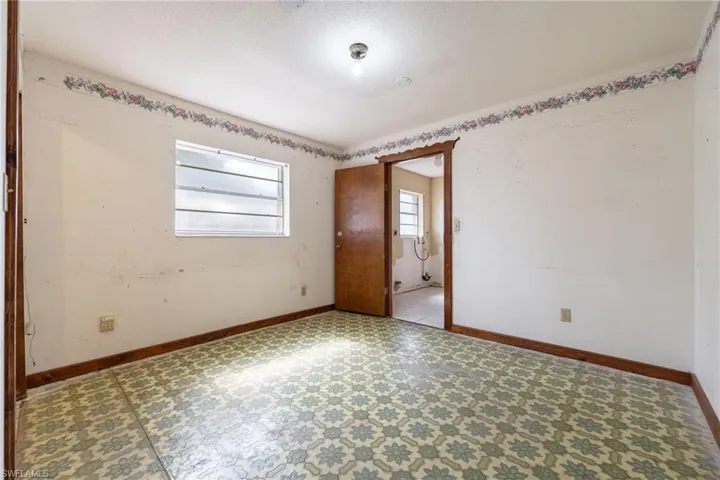 12401 Davis Blvd, Fort Myers, Florida 33905