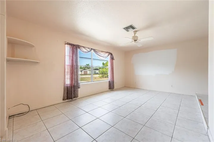 12401  Davis  BLVD, Fort Myers, FL 33905
