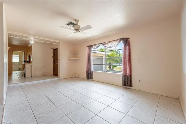 12401 Davis Blvd, Fort Myers, Florida 33905
