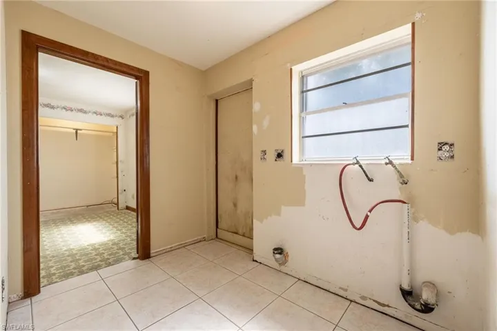 12401 Davis Blvd, Fort Myers, Florida 33905