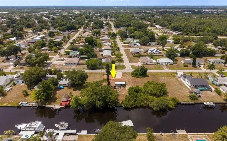 12401 Davis Blvd, Fort Myers, Florida 33905