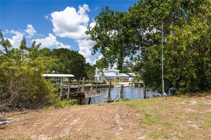 12401 Davis Blvd, Fort Myers, Florida 33905