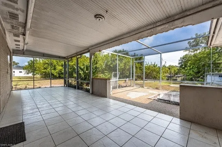 12401 Davis Blvd, Fort Myers, Florida 33905