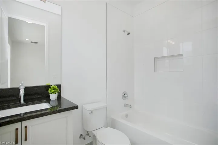 20195 Ainsley St, Estero, Florida 33928