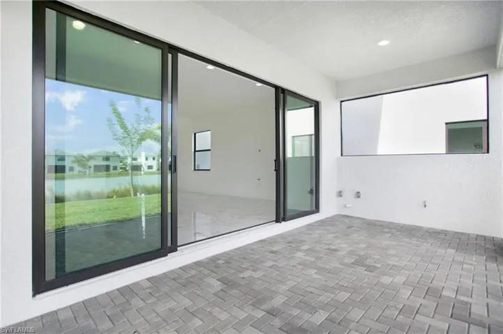 20195 Ainsley St, Estero, Florida 33928