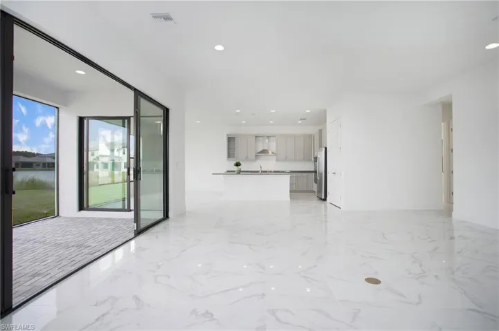 20195 Ainsley St, Estero, Florida 33928