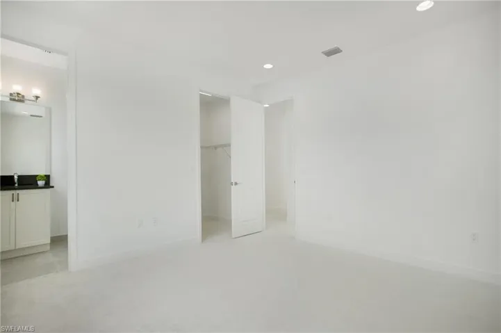 20195 Ainsley St, Estero, Florida 33928