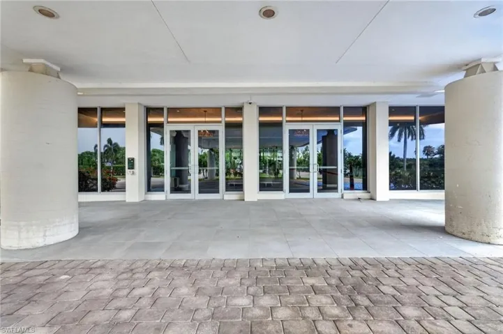 320 Seaview Ct 711, Marco Island, Florida 34145