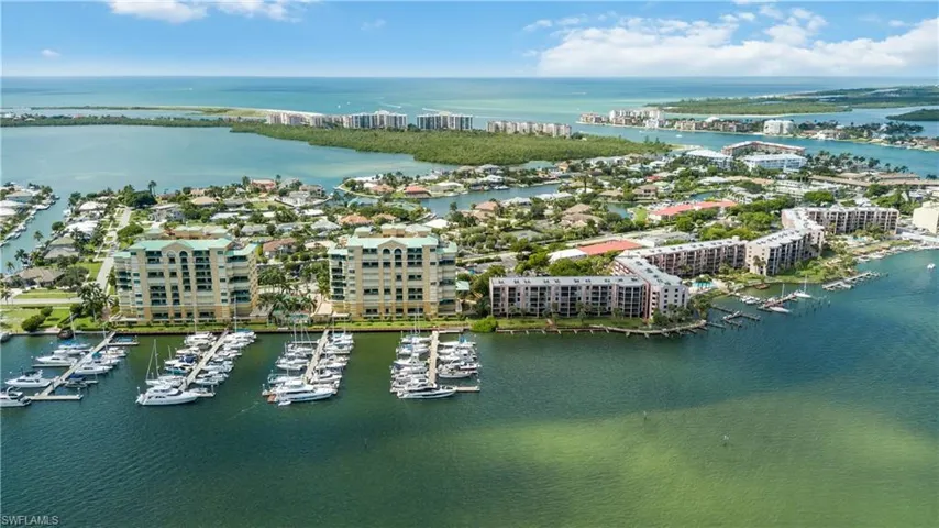 1081 Bald Eagle Dr, Marco Island, Florida 34145