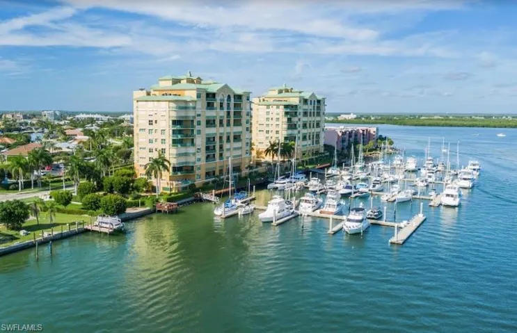 1081 Bald Eagle Dr, Marco Island, Florida 34145