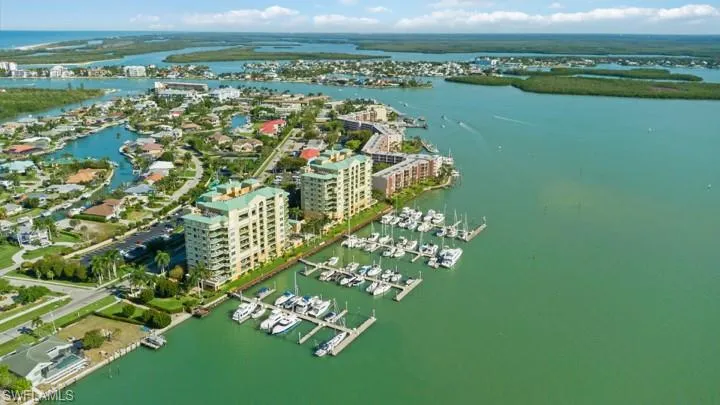 1081 Bald Eagle Dr, Marco Island, Florida 34145