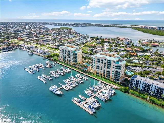 1081 Bald Eagle Dr, Marco Island, Florida 34145