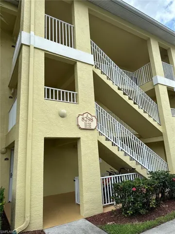 8298 Key Royal Ln 434, Naples, Florida 34119