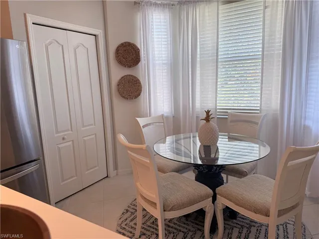2730  Cypress Trace  CIR, Naples, FL 34119