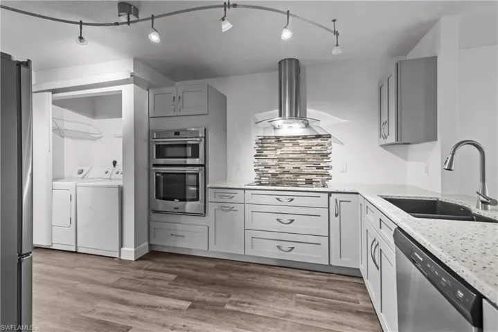 15456  Admiralty  CIR, North Fort Myers, FL 33917