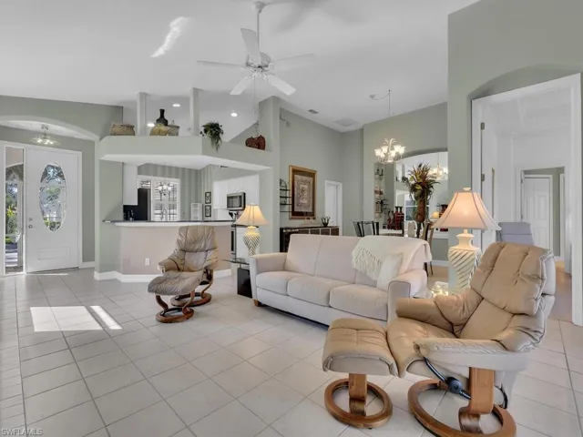 Split Bedroom Floor Plan