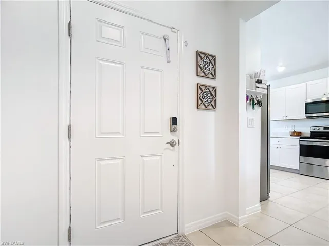 17541  Phlox  DR, Fort Myers, FL 33967