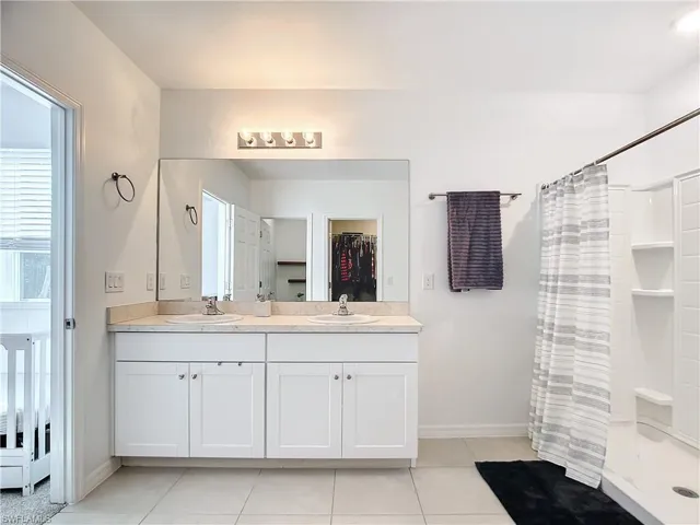 17541  Phlox  DR, Fort Myers, FL 33967