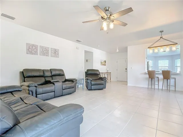 17541  Phlox  DR, Fort Myers, FL 33967