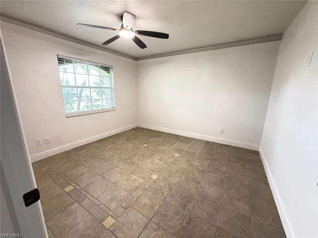 2712 Sw 2nd Ave, Cape Coral, Florida 33914