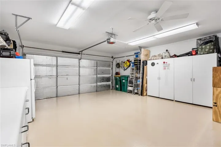 Airconditioned garage