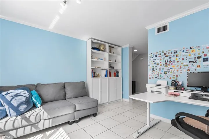 Bonus Room / Office 1st Floor